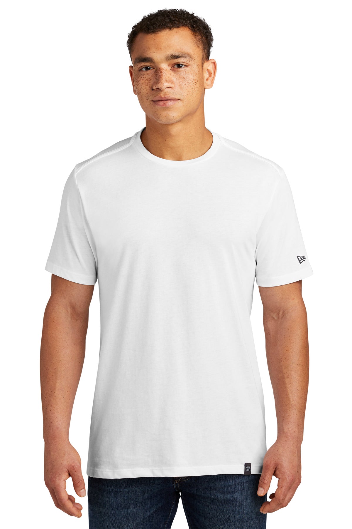 New Era  Heritage Blend Crew Tee. NEA100