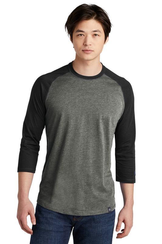 New Era  Heritage Blend 3/4-Sleeve Baseball Raglan Tee. NEA104